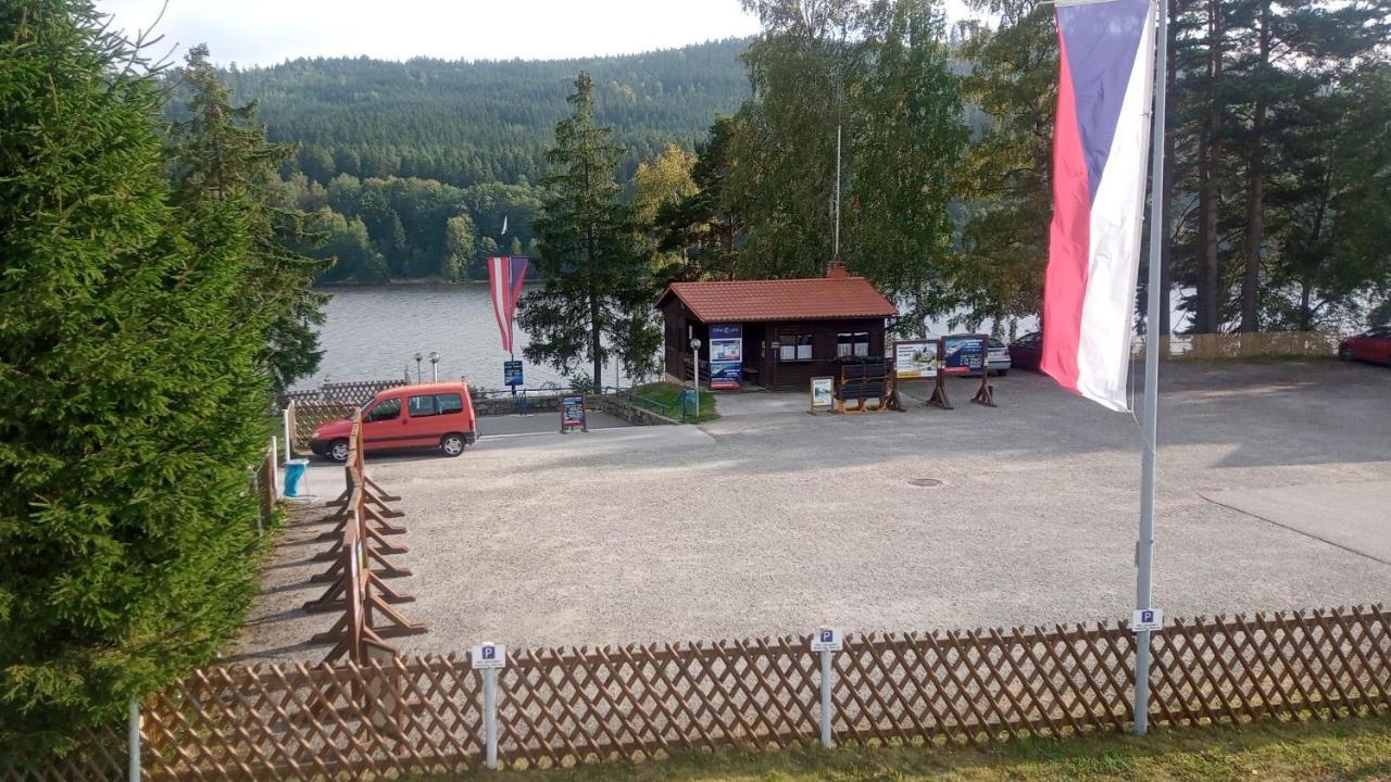 Penzion Pristav Hotel Lipno nad Vltavou Exterior photo